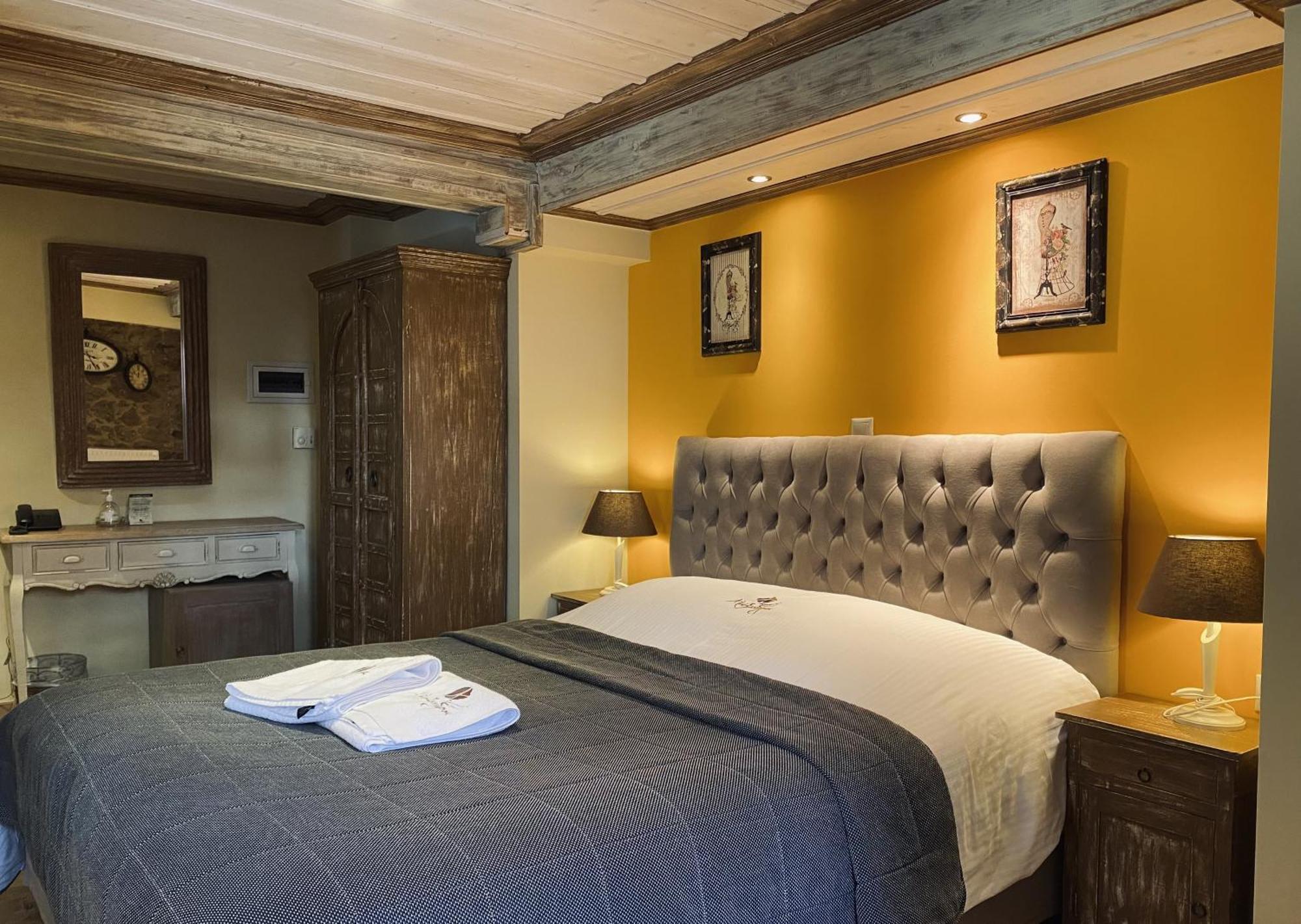Alexandros Guesthouse Arachova Buitenkant foto