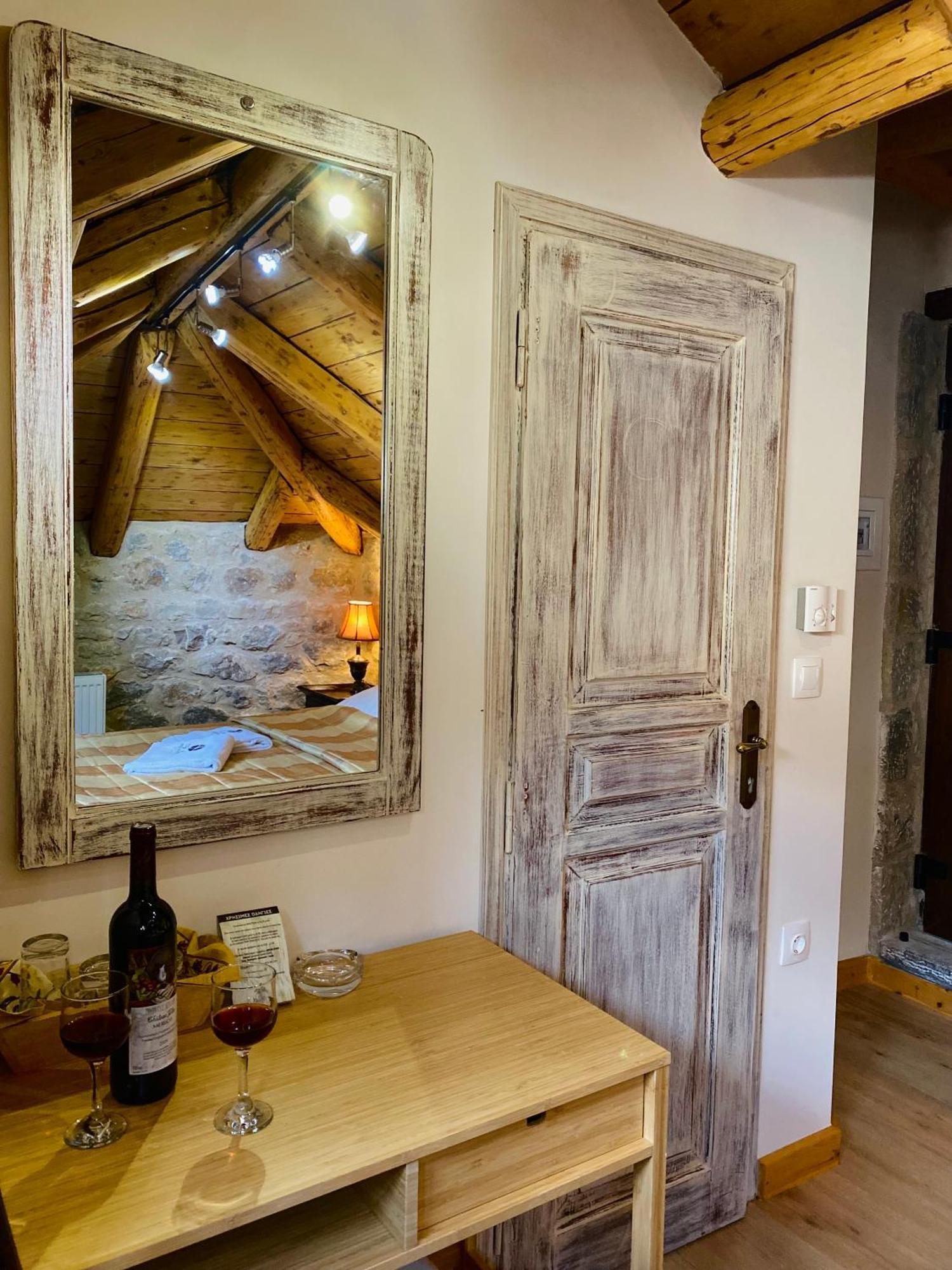 Alexandros Guesthouse Arachova Buitenkant foto