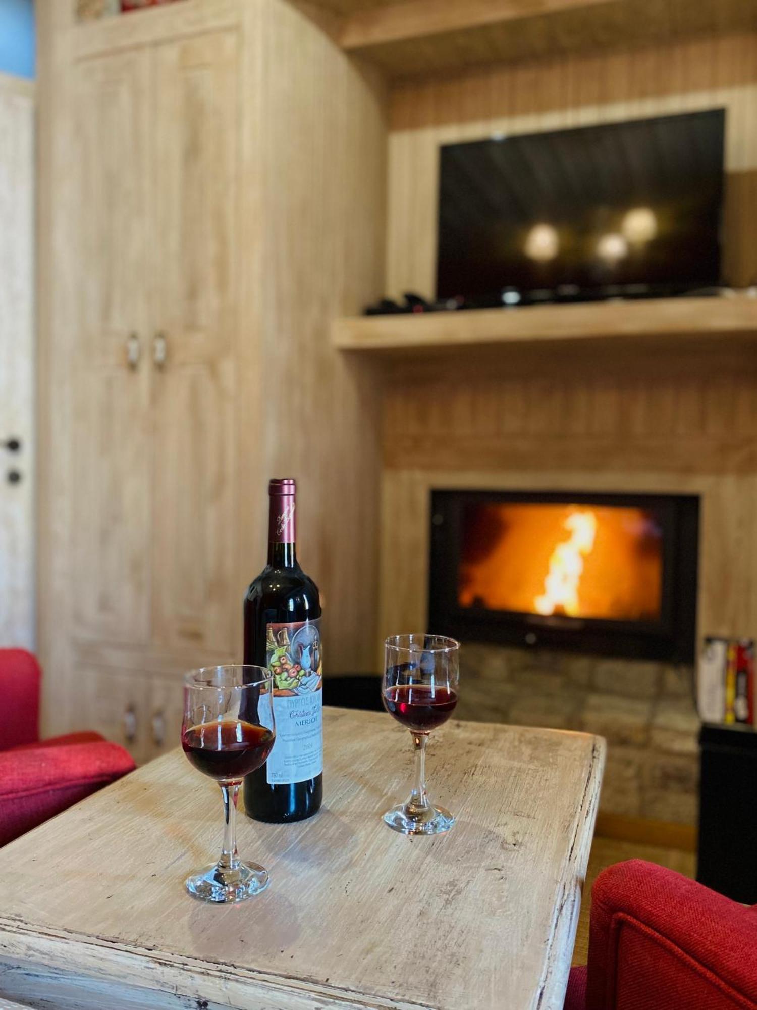 Alexandros Guesthouse Arachova Buitenkant foto
