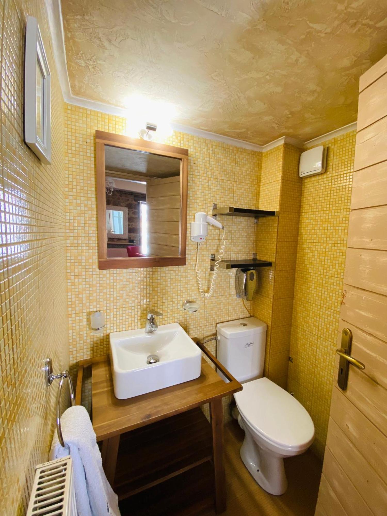 Alexandros Guesthouse Arachova Buitenkant foto